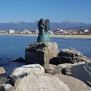 Sauro Viareggio